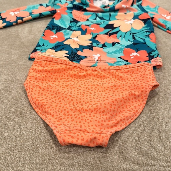 Just one you made by Carter’s 3T two piece rash guard - Picture 4 of 8